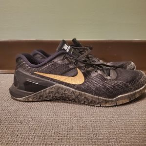 Nike Metcom 3 weight lifting shoes size 9.5